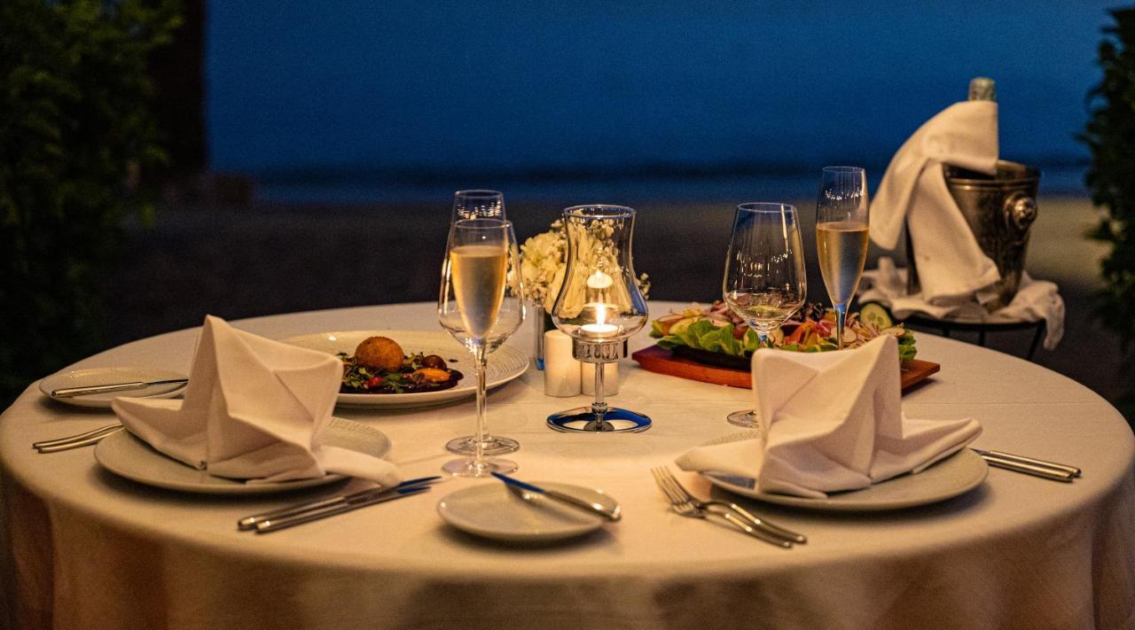 Sands Suites Resort & Spa Flic en Flac Екстер'єр фото