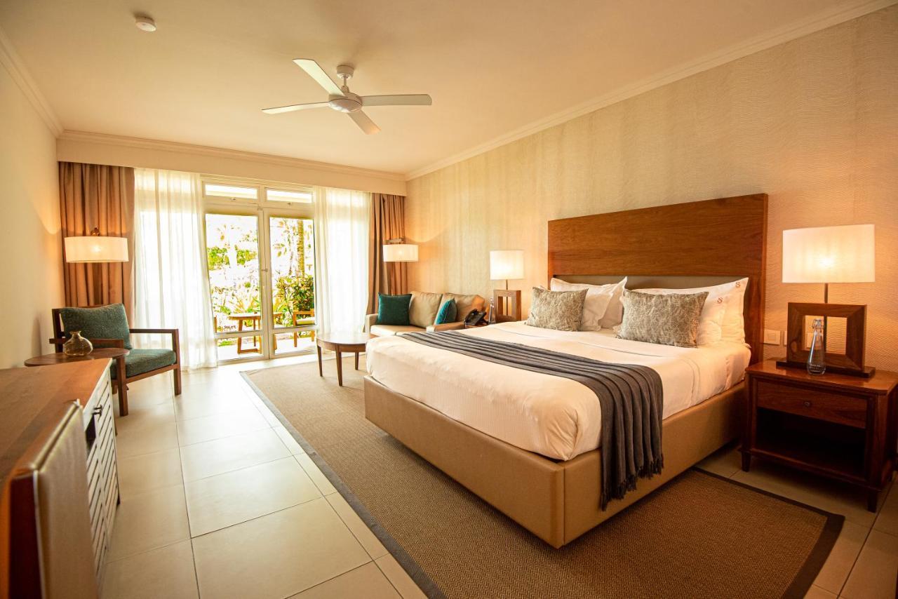Sands Suites Resort & Spa Flic en Flac Екстер'єр фото